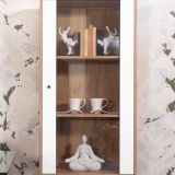 Vitrina Alta | 2 Puertas, Frentes en DM Lacado Blanco Mate | Medidas: 170,2 cm Alto x 40 cm Fondo x 68,4 cm Ancho